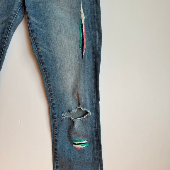 Peri A Embroidered Destroyed Low Rise Jeans Womens Size 26 Boho Ripped Denim 26 - Picture 8 of 13